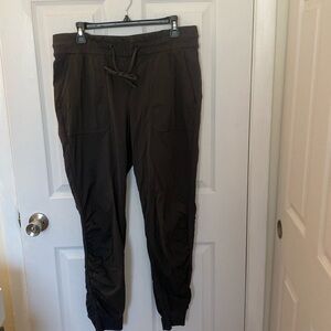 Lululemon jogger pants